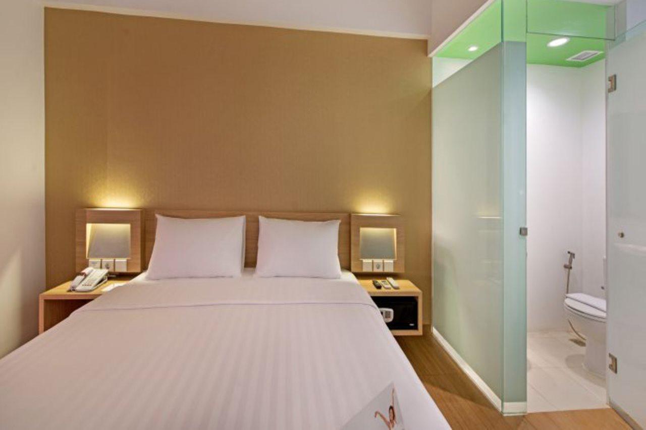 Whiz Prime Hotel Megamas Manado Exteriér fotografie